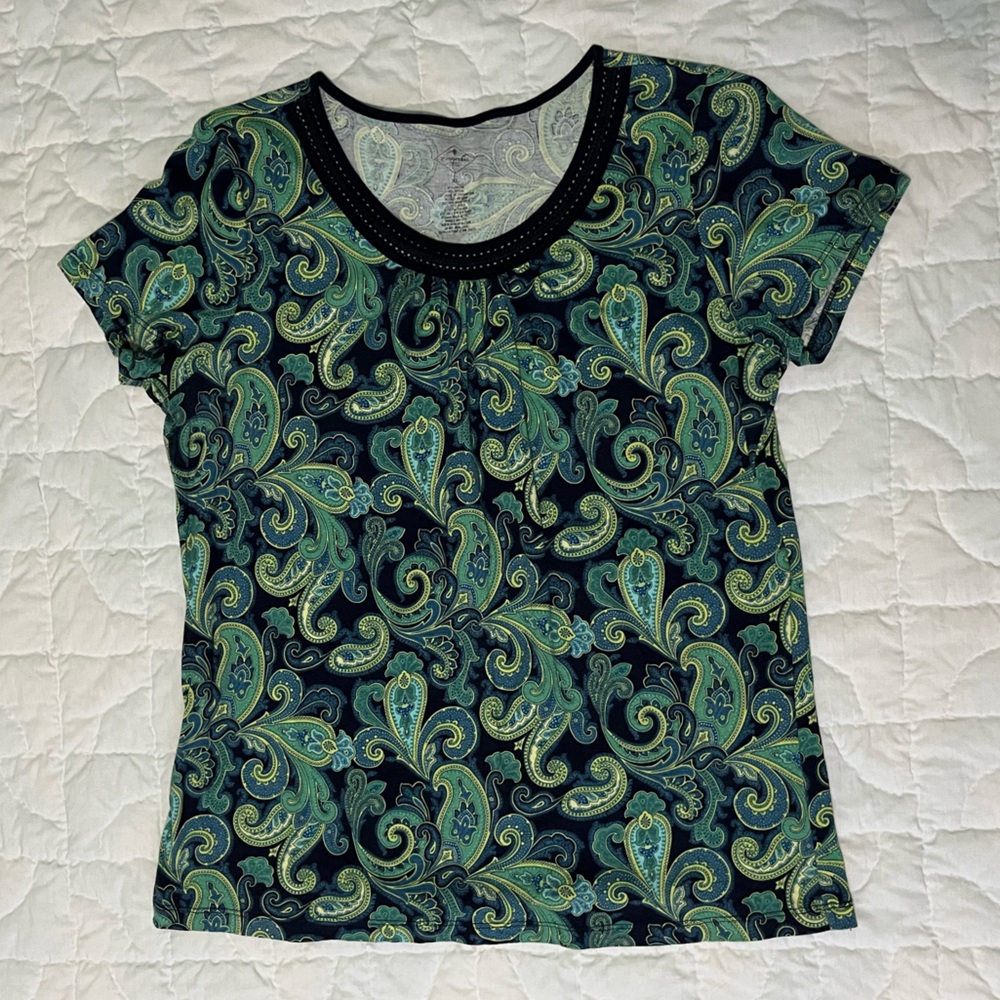 St. John's Bay Green Paisley Short Sleeve Tee - Picture 1 of 5